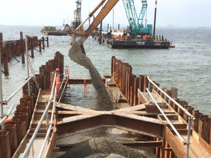 04 Cofferdam Backfilling for Land and Shore Formation